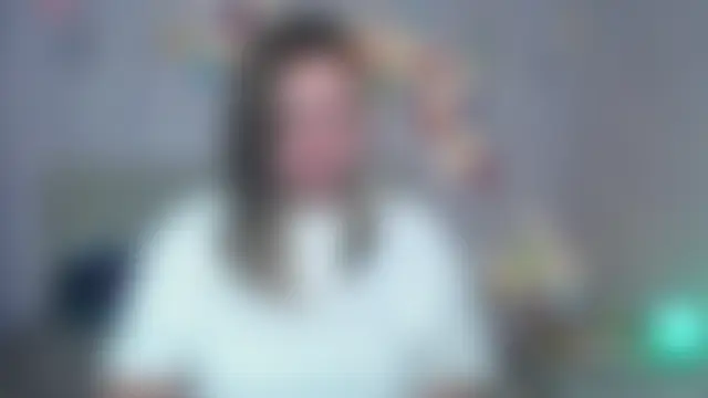 SallyVerda 现场聊天室