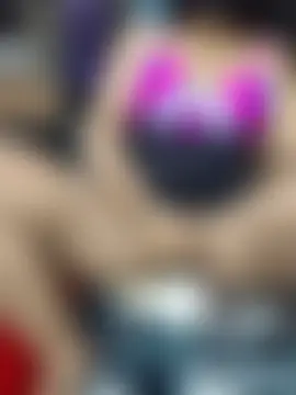 dollyneh élő chatszobája