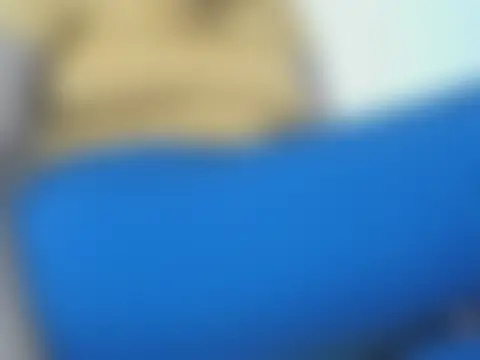 Littlemistress24 élő chatszobája