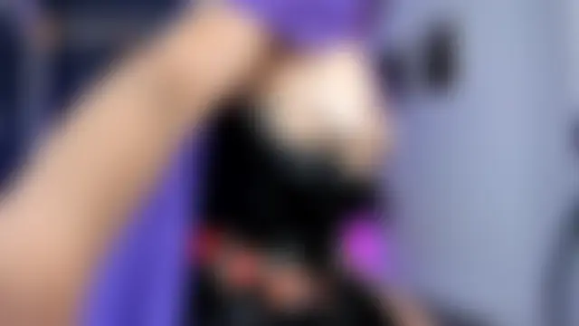 Raven_Witch_ élő chatszobája