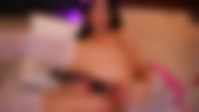 Sala de chat en directo de RavennaDArcy