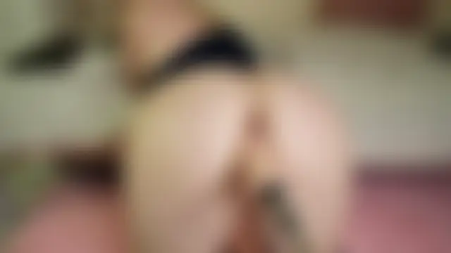 Phòng Chat Trực Tiếp Adellika