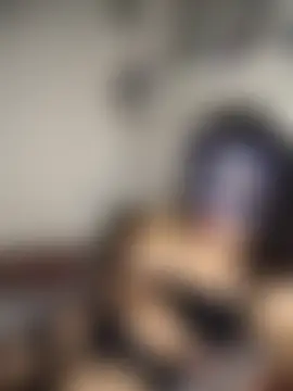 Sala de chat en directo de Hania_Zaidi