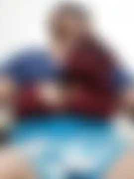 Saramilf36's Live Chat Room