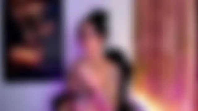 charlotte_mitchell_ লাইভ চ্য াট রুম