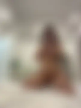 IsabellaEtthan লাইভ চ্যাট রুম