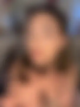 Ambre_La_nebulleuse Adlı Modelin Canlı Sohbet Odası