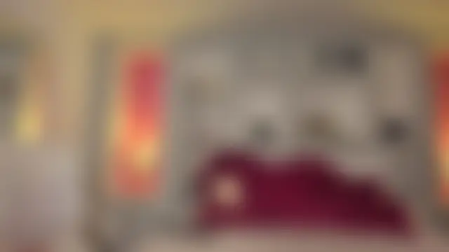 ห้องแชทสดของ HollyPeach