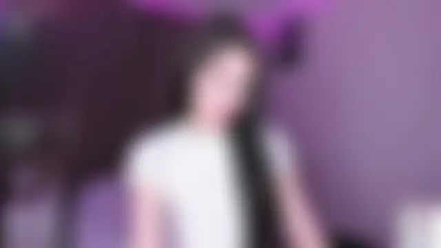 MILAUFALYVY ওয়েবক্যাম শো