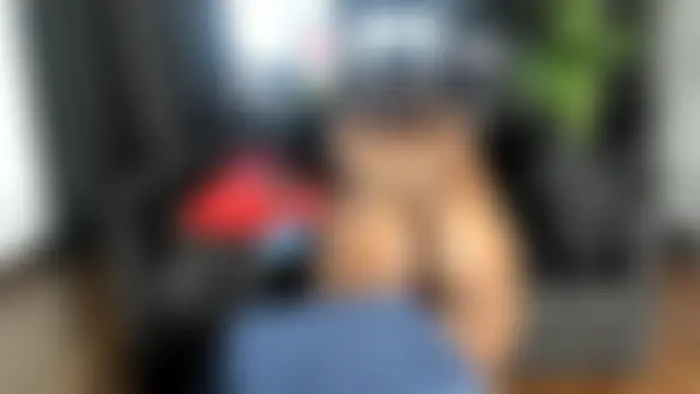 naughty_bigass 网络视讯表演