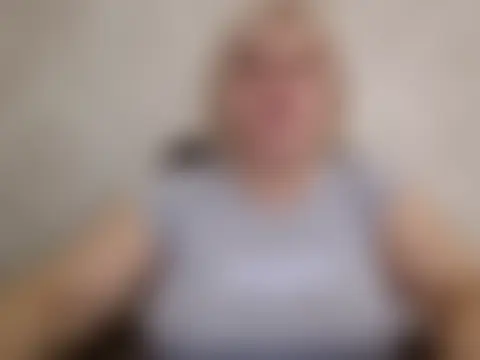 AngelaFamez – live chatrum