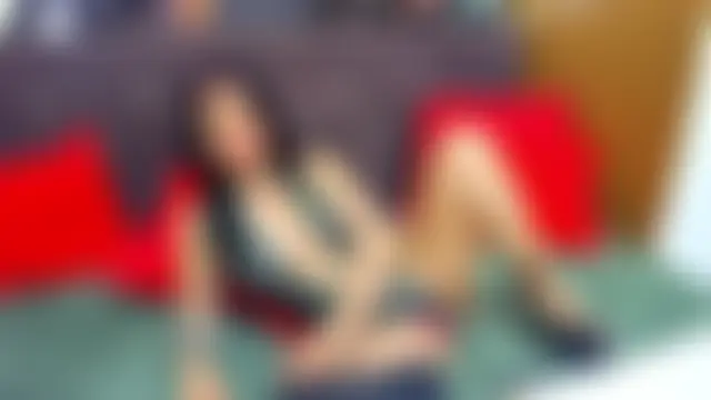 LauraSiin 现场聊天室