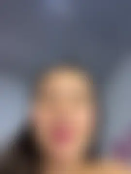 Abby_Colyns23 Adlı Modelin Canlı Sohbet Odası