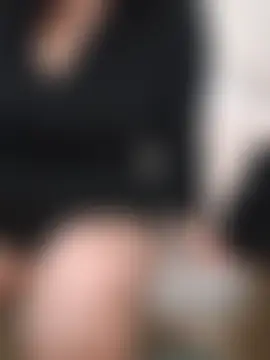 izmirlikeko Adlı Modelin Canlı Sohbet Odası