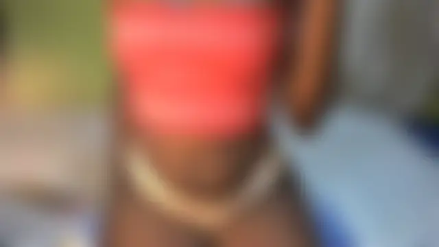 Sala de chat ao vivo de Sweet_Berry-