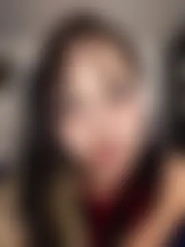 KARINNA__RAVEN Adlı Modelin Canlı Sohbet Odası