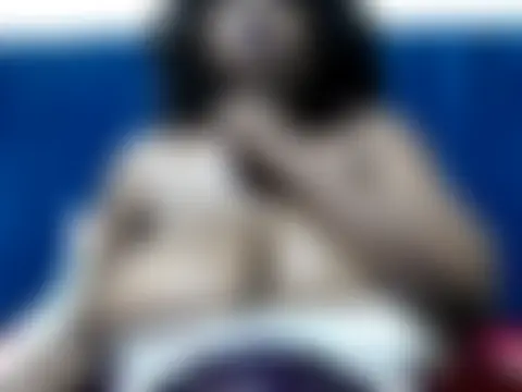 BustyChocx Adlı Modelin Canlı Sohbet Odası