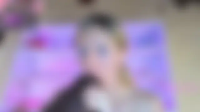 ChiaraLewis Live Chatraum