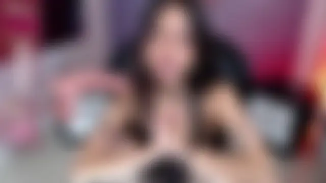 aleesha_cameron02 现场聊天室