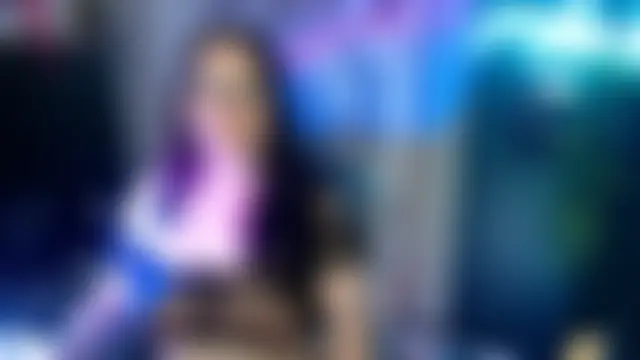 HazeyViolet333's Live XXX Chat