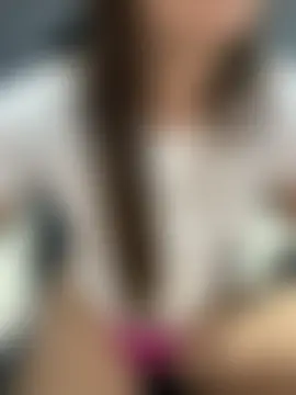 Živá chatovací místnost Larissaferri