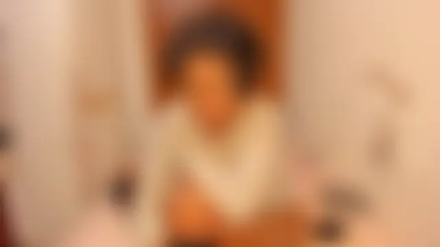 viioolleettaa Cameră chat live