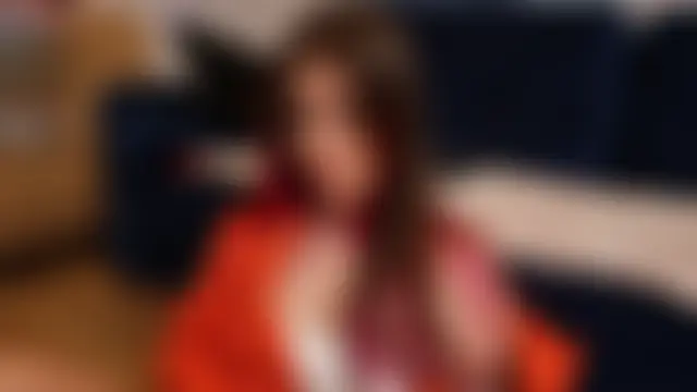 BellaBlush03's Live Chat Room