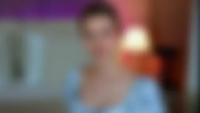 YungTessa লাইভ চ্যাট রুম