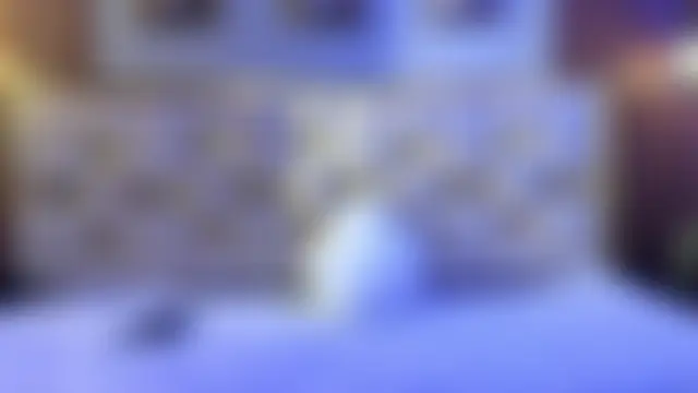 shantall_05's Live Chat Room