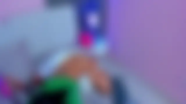 Clawdeen__wolf's Live Chat Room