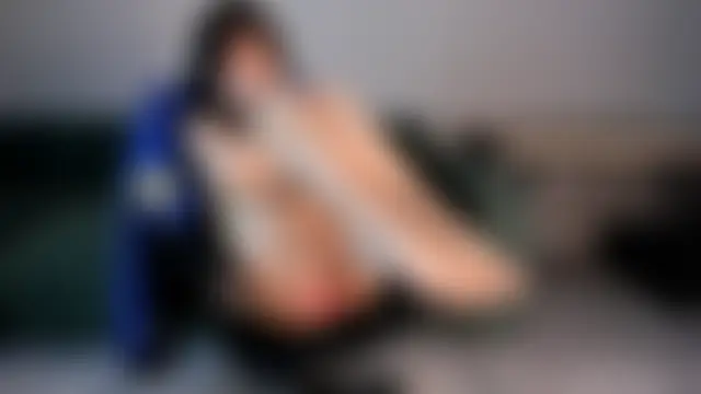 suareiko's Live Chat Room