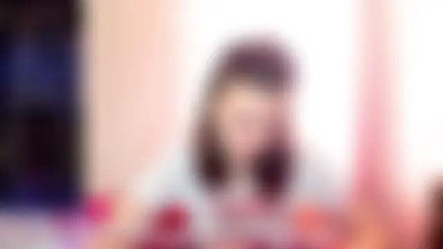 غرفة دردشة LilllyMoon المباشرة