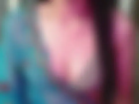 Simreet_22 Adlı Modelin Canlı Sohbet Odası