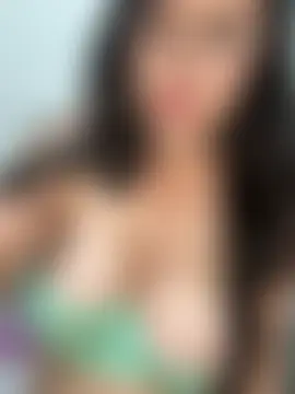 Pokój czatu na żywo – MileyGia