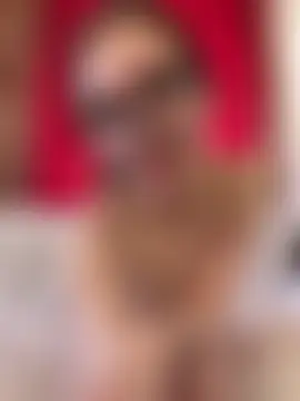 غرفة دردشة MyKittySayMeow المباشرة