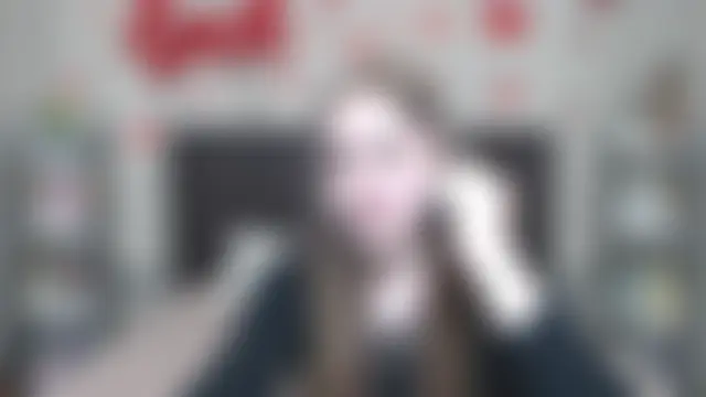 LauraHlot Live chatroom