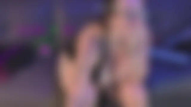 JadeStarUK 网络视讯表演