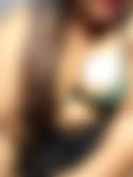 Lavanya_Motwani's Live Chat Room