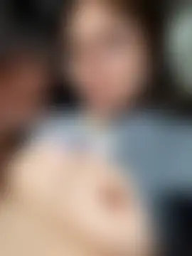 linda-schmidt Adlı Modelin Canlı Sohbet Odası