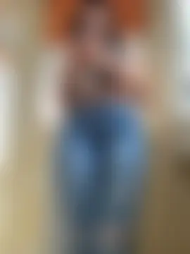 Almmaxxxx 现场聊天室