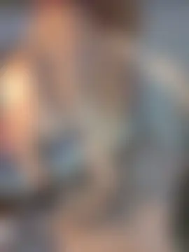 Pokój czatu na żywo – Paulette-squirt