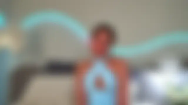 Nicole_Space – Naživo chatovacia miestnosť