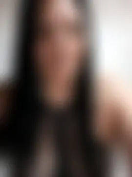 Paulitta- Adlı Modelin Canlı Sohbet Odası