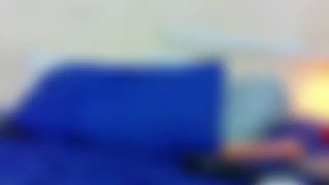 tiny_sarah1 Adlı Modelin Canlı Sohbet Odası