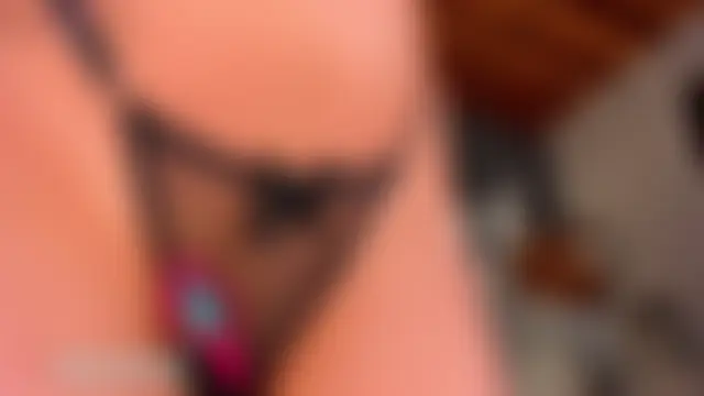 NickyLawson Adlı Modelin Canlı Sohbet Odası