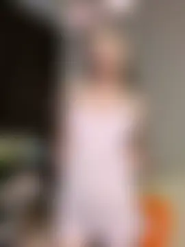 ห้องแชทสดของ SkylineBliss