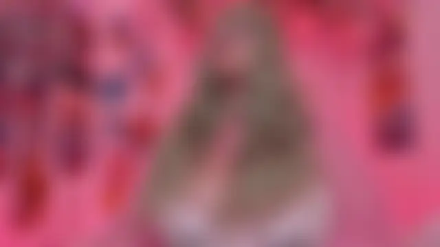 MissCurvyTop Ruang Obrolan Langsung