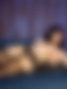 EmmaKrosss' Live Chat Room