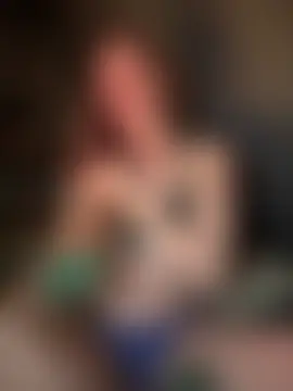 GoldenFlameGoddess Live chatroom