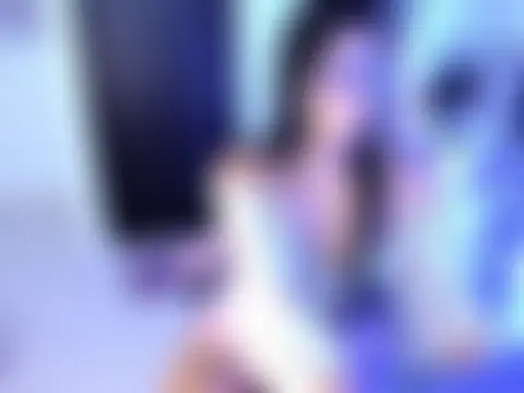 cristina697's Live Chat Room